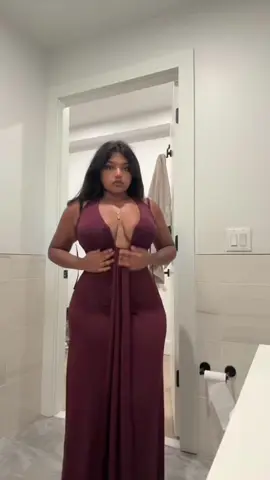 What I’ll wear to date night #foryou #fyp #smallcontentcreator #ugccreator #nyc 