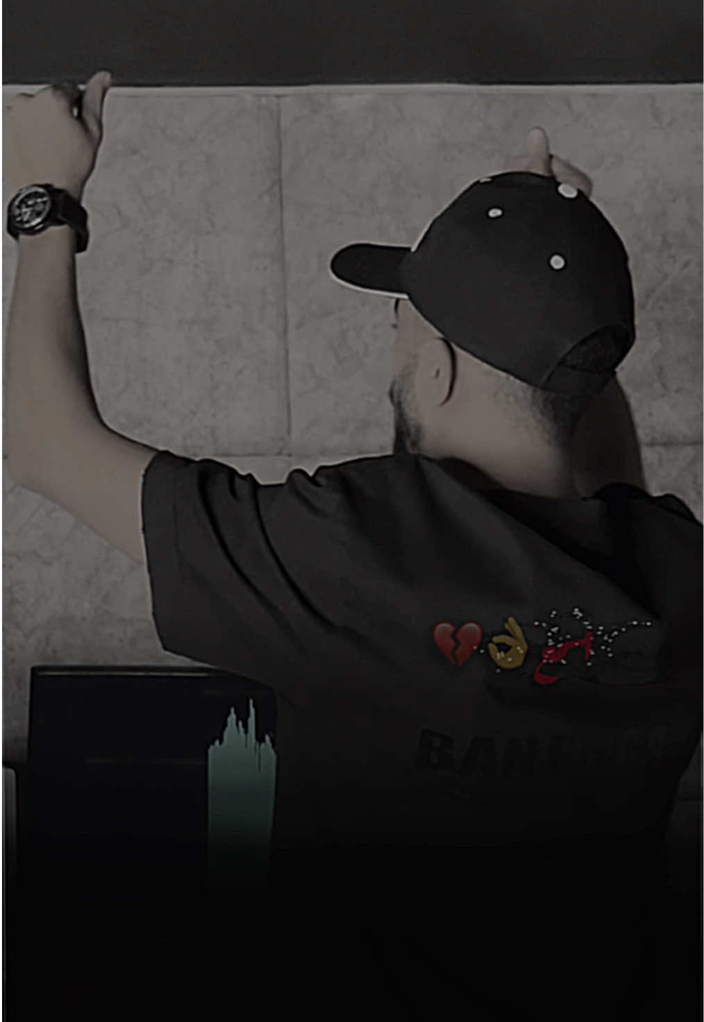 الحب عباره عن خيانه 👌💔 دلوقتي علي جميع المنصات 🔥#احمد_الدسوقي 