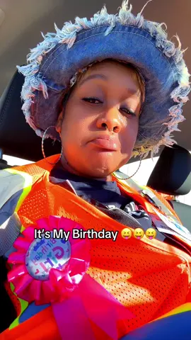 At work right now but it’s gonna be lit this weekend 🔥🔥🔥🔥 #itsmybrithday #happybirthdaytome #happybirthday #fypシ #viral 