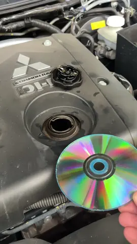 Mecânico descobriu a idéia revolucionária usando um CD #tecnica #dicas #mecanicos #dicas #tools #DIY 