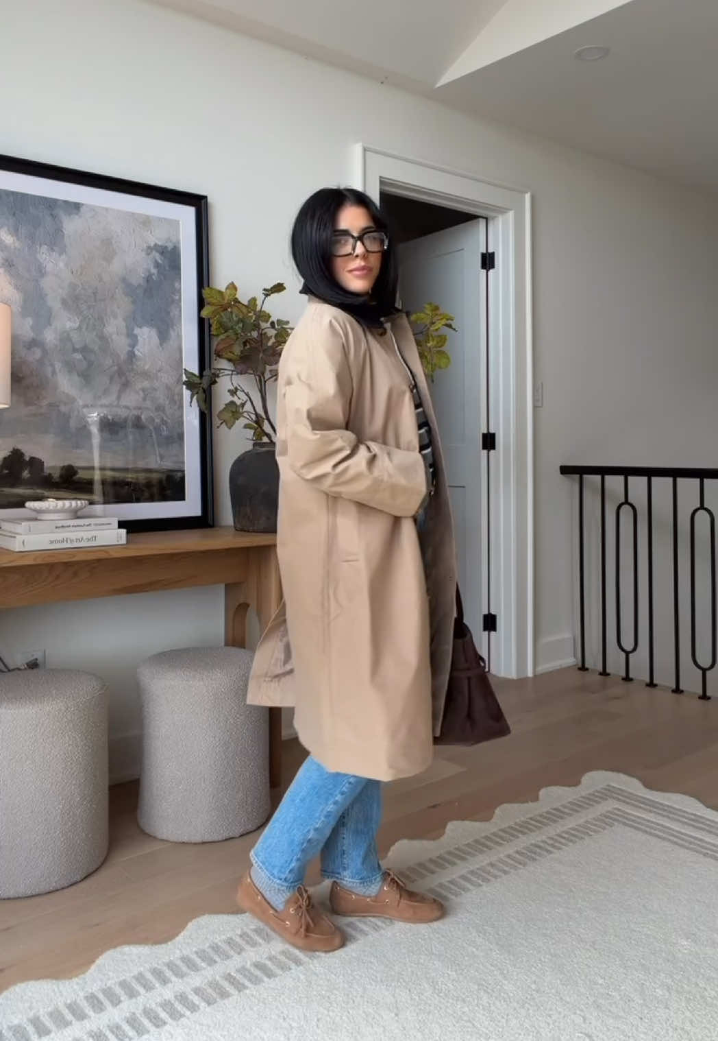 Give me all the stripes and suede this season 😮‍💨😮‍💨 love this blend of trench meets barn jacket!! And it was super affordable!!! #fallfashion #transitionaloutfits #outfitinspo #30daysofoutfits #fallstyle 