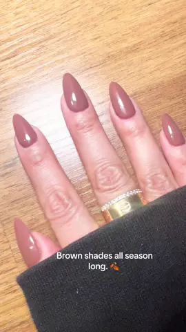Same but different. I am obsessed with browns 💅🏼 🐻🤎 #nailtok #nailsinspo #fallnails #fypシ #gelxnails 