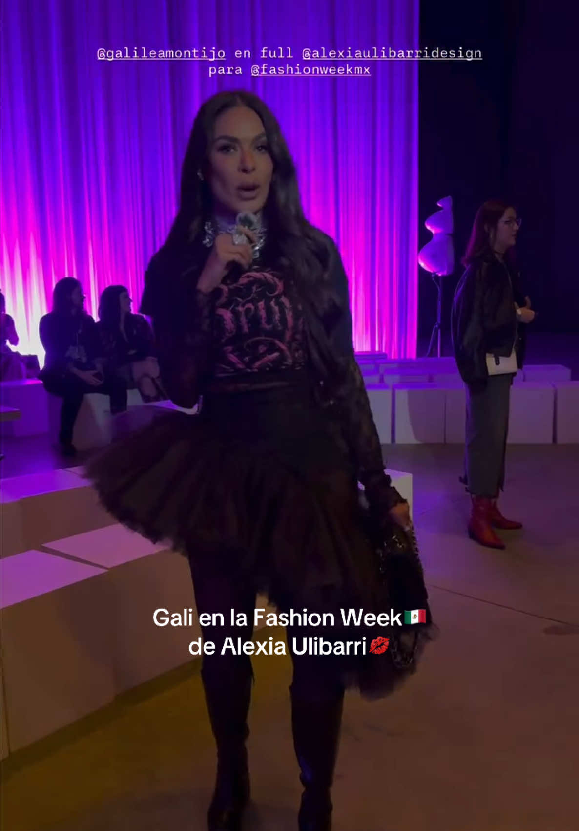 Fashion Week 🇲🇽  Alexia Ulibarri💋🙌🏻 @Galilea Montijo  #galileamontijo #conductora #fashionsicon #fashionweek  #alexiaulibarri 