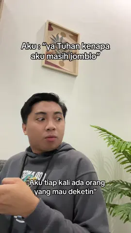 🙄😅