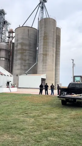 #martintonIL #grainbincollapse #nobodywashurt 