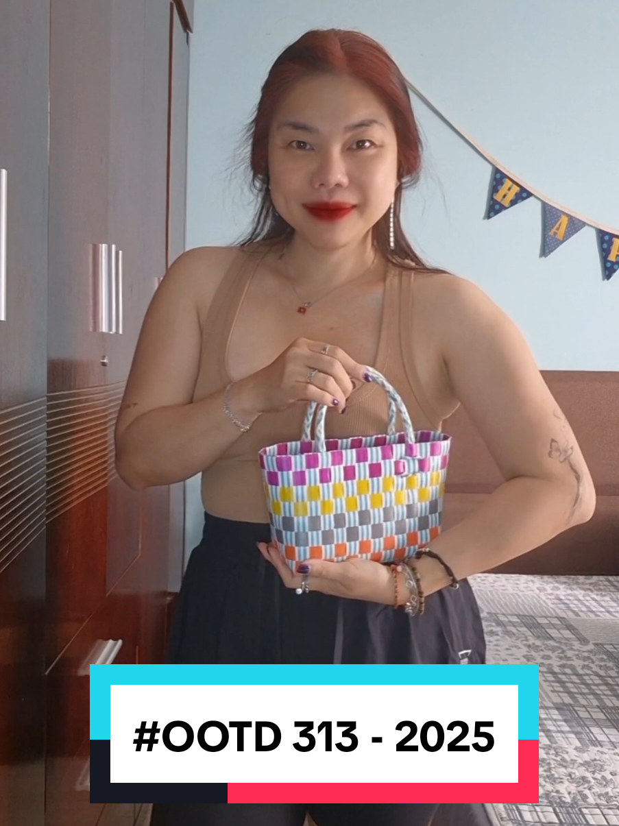 Rồi Anh cũng vẽ được tất cả, nhưng lại không vẽ được hạnh phúc chúng ta... 