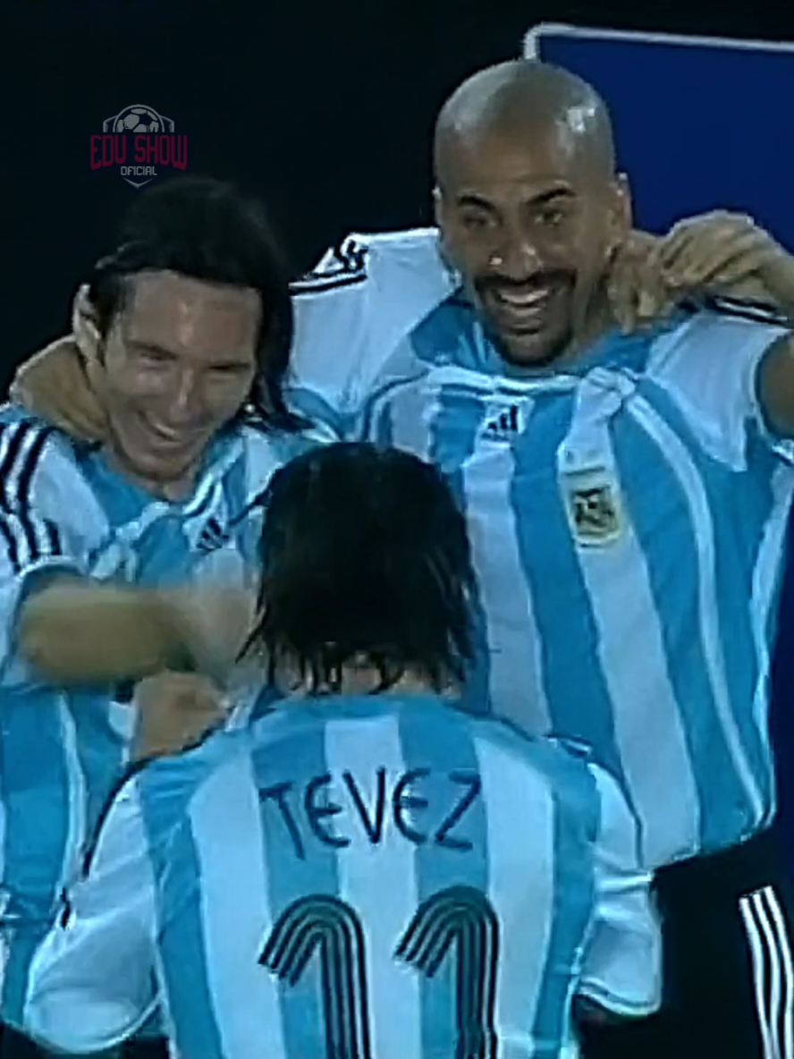 Messi, o Rei da cavadinha. 👑 #messi #messi_king #cavadinha #messi10  #messigoat 