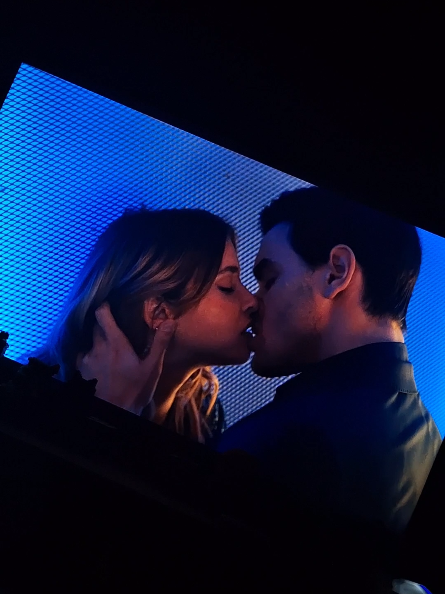 Y es que siento que no hubo química, todo muy equis, no me gusto ☹️😫 #culpanuestra #culpatuya #culpamía #noahynick 