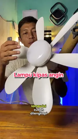 Lampu kipas angin jumbo 3mode nyala lampu dan 3mode level kecepatan angin #lampukipas #lampukipasangin #idedekorasi #gajiansale #PromoGuncang1010 