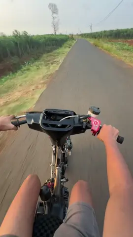 Asekk@Prengkyj #fyppppppppppppppppppppppp #trendingtiktok #agstyle🔥 #twostroke #trending 