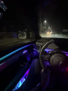 bác nào muốn lên led nội thất bao sáng như vid tối đi chill chill liên hệ em nhé 😆 #fyp #vinfast #vf8 #60dongnai #ambient 