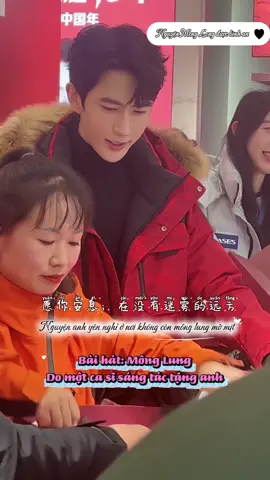 🎼 Bài hát: Mông Lung (Đêm sương mờ phủ) do một Ca sĩ người TQ sáng tác gửi đến anh. Nguyện anh được bình an ở một chân trời mới 🪷🤍🐟 🪷 Đêm sương mờ ảo, mọi sự thật đều tan đi trong vô hình  🪷 Gửi đến anh những lời yêu thương, nguyện anh sớm bình an, chuyện còn lại hãy để người ở lại lo liệu 🪷🤍🐟 • Nam Mô Đại Nguyện Địa Tạng Vương Bồ Tát 🪷🤍🐟 • Nam Mô Tây Phương Cực Lạc Tiếp Dẫn Đạo Sư A Di Đà Phật 🪷🤍🐟 #vumonglung🍋🍋 #yumenglong于朦胧 #xh  #justiceforyumenglong #fyp 
