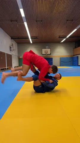 7 effective combinations for agile sambo athletes  #judo #sambotraining #sambotechniques  #grappling