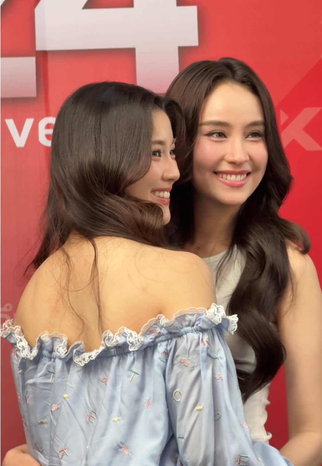 พิษที่หวานมาก สวยทั้งคู่เลยเคมีดีมาก #พิษรัก #ginnynatnicha #jaynaangelina #GinJ #ginnyjayna #poisonouslove 