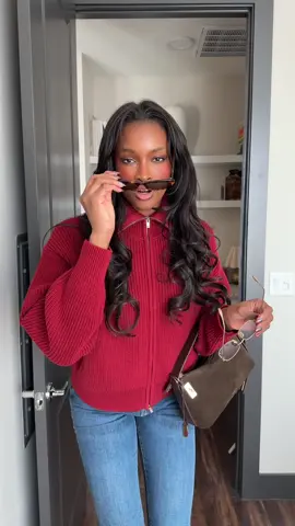 Sporty chic 🏁 (outfit details on shopmy) @GOOD AMERICAN @Everlane @TONY BIANCO @VERAFIED NEW YORK @DEZI EYEWEAR @SAINT LAURENT 