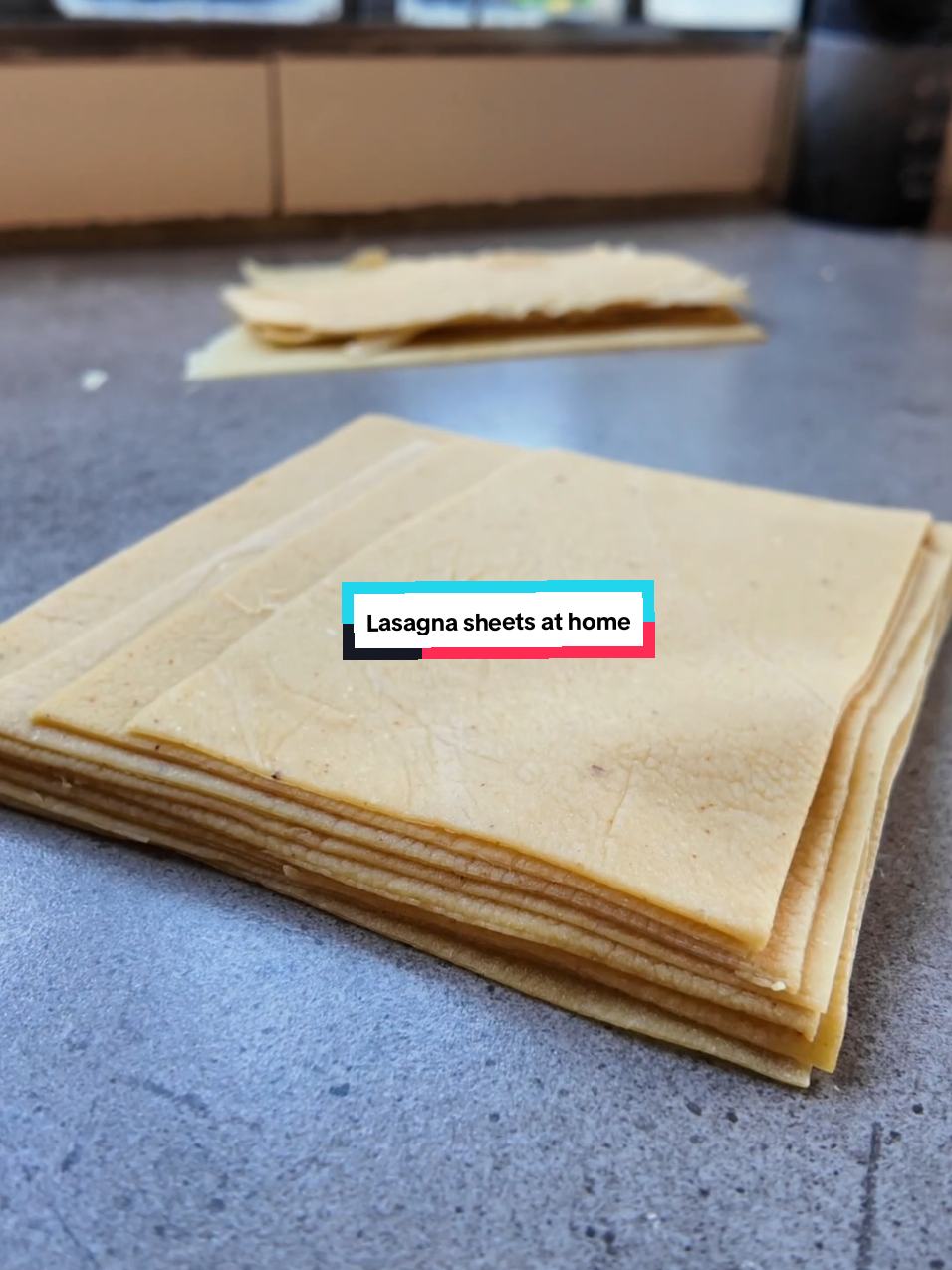 Niliona lasagna sheets ni 700/- for 8 sheets. Do you think this was a save?? #cooking #lasagna #affordable #EasyRecipe #foryoupag 