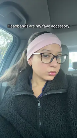 I love a good headband to cover up my baby hairs😂 my boyfriend told me to wear pink today for breast cancer awareness 🎀 #pink #justagirl #girlythings #breastcancerawarenessmonth #BreastCancerAwareness 