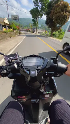 Enak bgt jalanya buat cornering  #vario #vario125 #variogen2 #vavarioan #varionistyindonesia 