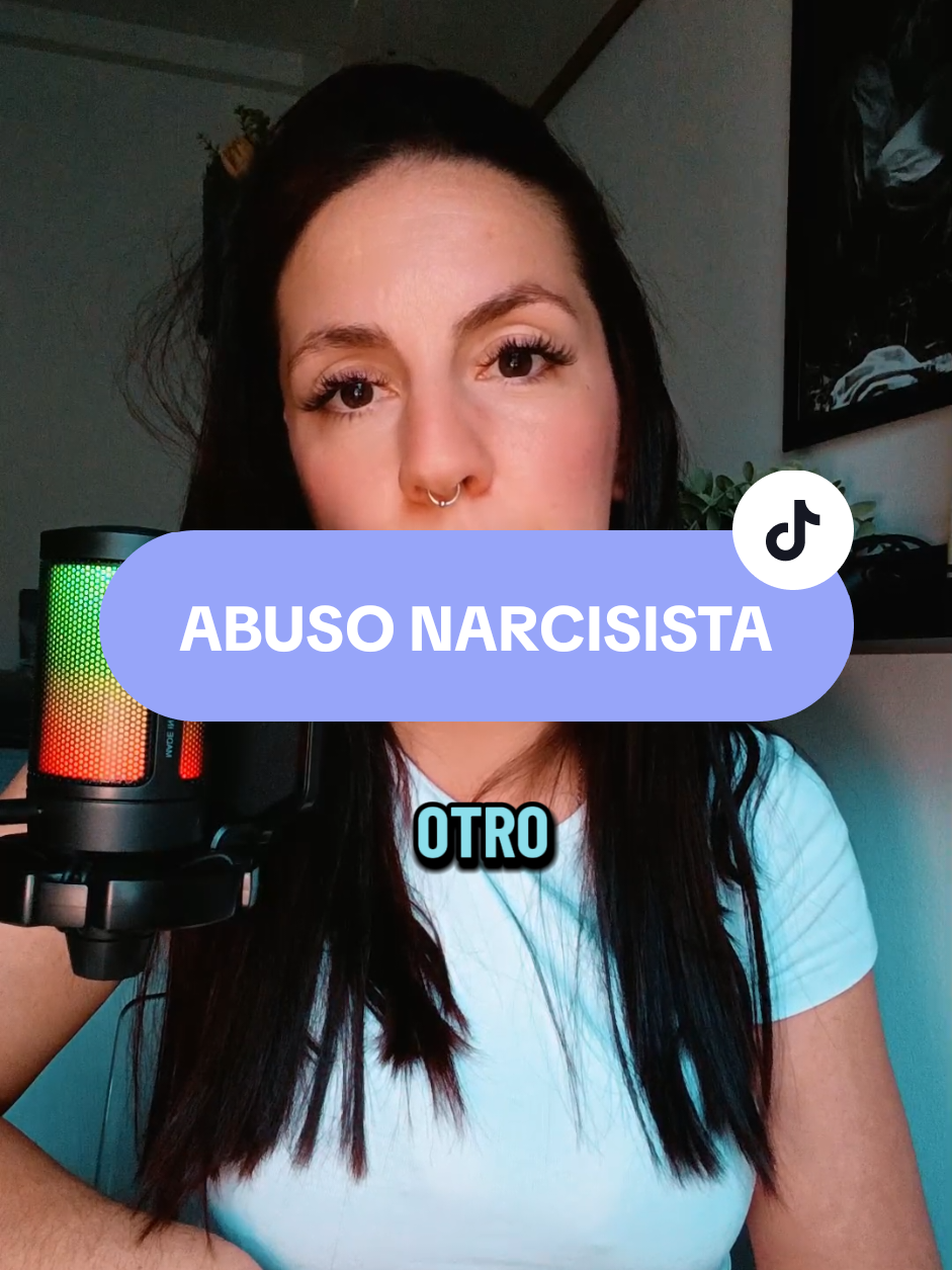 Las madres narcisistas tienen tela... • • #narcisismo #narcissism #narcisismopatologico #narcisistas #abuso 