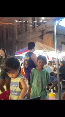 kenapa biaa aku menginyakan 77kali pertanyaan pada hari itu.. _ucap si anak kecil yg tak beruntung nasibnya