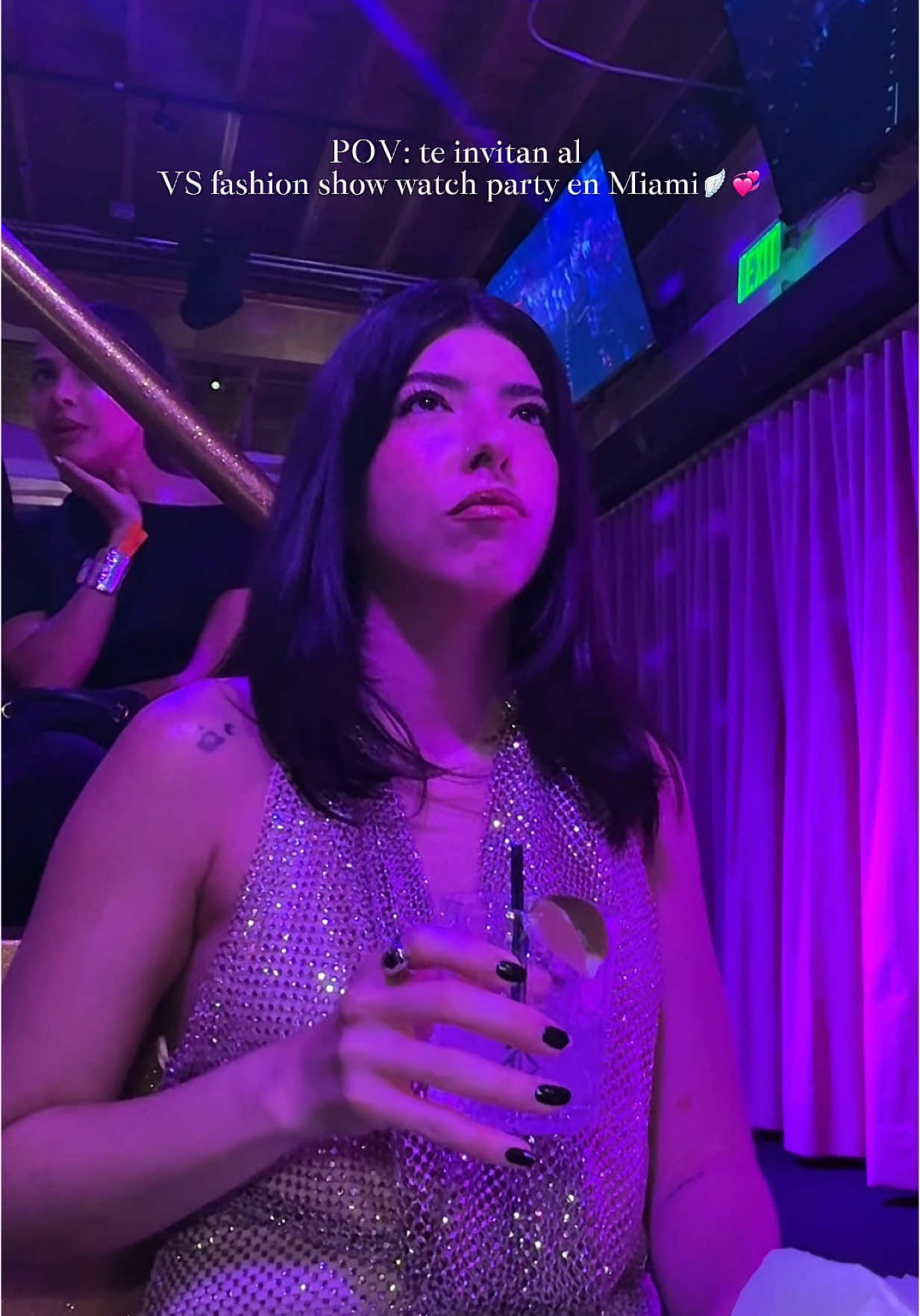 🪽el futbol de nosotras🪽 #victoriassecret #victoriassecretfashionshow #miami #adrianalima #LIVEIncentiveProgram #GenuineInteractionMatters #PaidPartnership 