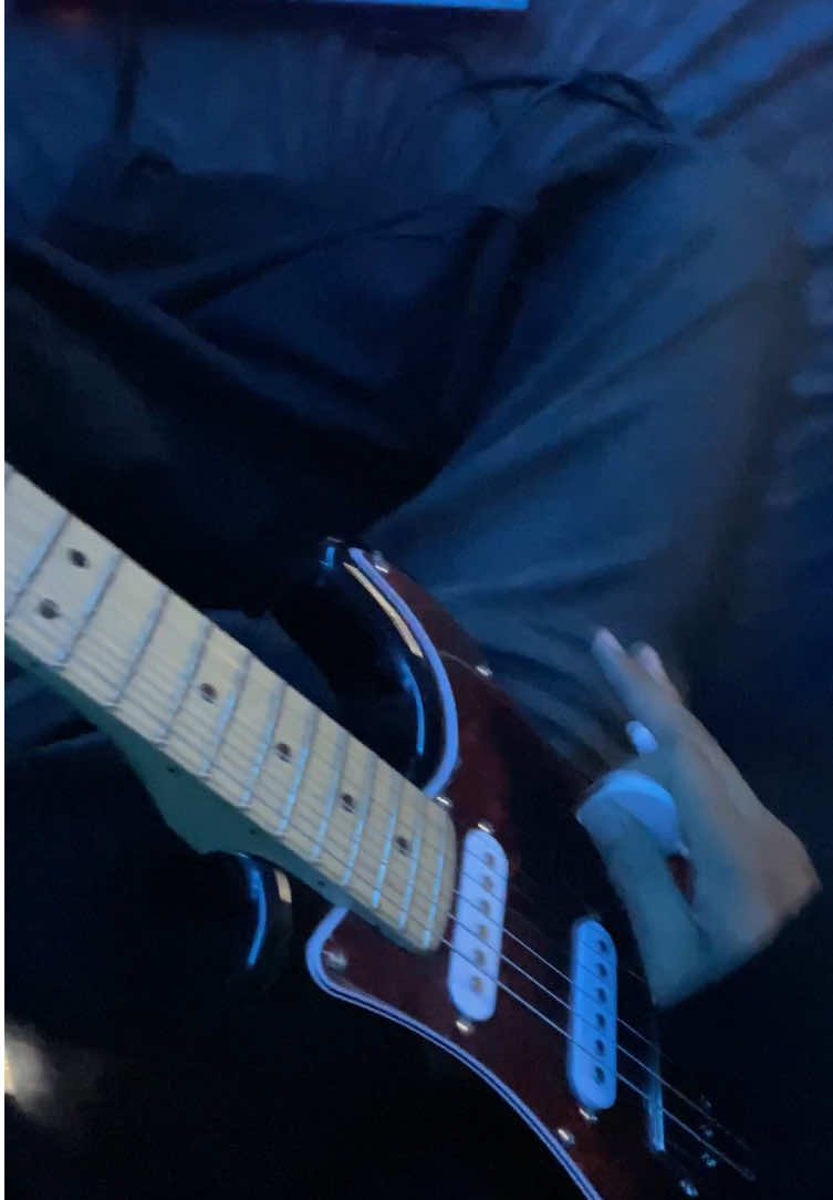 RunRunRun - @Dutch Melrose  #dutchmelrose #runrunrun #guitartok 