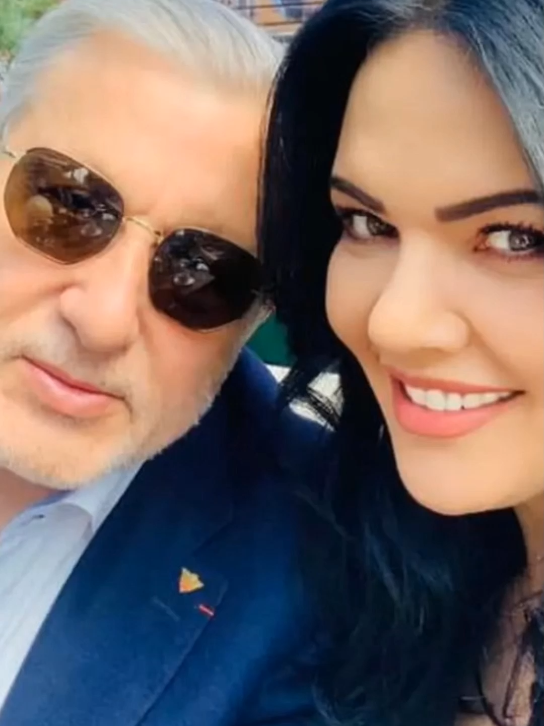 După luni de tensiuni, Ilie Năstase și Ioana au finalizat partajul. Cei doi au recunoscut că au fost copleșiți de emoții, iar Ioana chiar a mărturisit că a plâns. Deși procesul a fost dificil, ambii au spus că își doresc doar liniște. O etapă dureroasă, dar necesară, care marchează un nou început pentru amândoi.