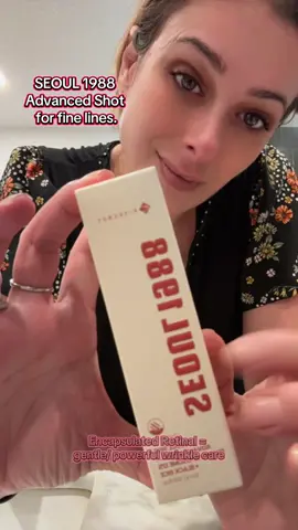 💛 Dot it on and watch your glow transform ✨ The @KSECRET GLOBAL SEOUL 1988 Advanced Shot uses encapsulated Retinal + 22,275 spicules to smooth fine lines and refine texture — gentle but powerful wrinkle care! #ksecret #seoull988 #retinal #shot #wrinklecare