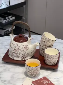 Chén trà đậm đà 