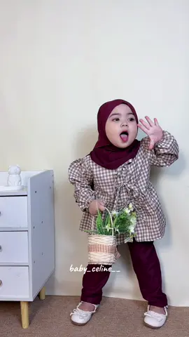 Kalo ada 9 nyawa maunya celine semuaa 😍 