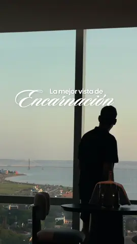 Nuevo hotel en Encarnación 🏖️🌇 Este hotel se llama Alula, es un hotel boutique moderno y lujoso, con vistas privilegiadas al río, ya que se encuentra frente a la costanera y a pasos de la playa San José📍 Instagram: @alulahotel Número de reservas: +595 981 091 735 📲