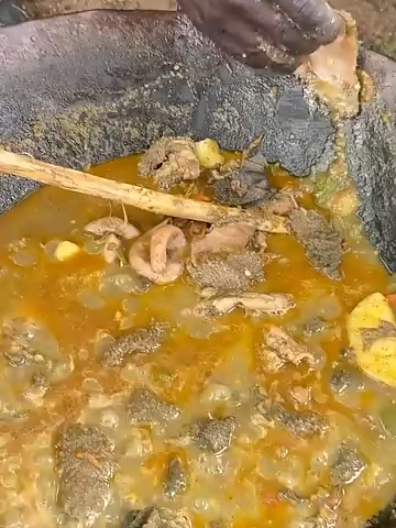 Absolutely incredible delicious food #hunters #africa #cooking #food