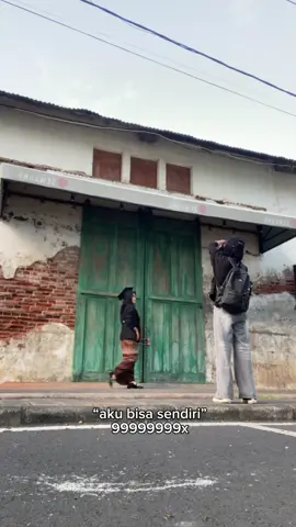 ngejob wisuda sendirian hehe #Vlog #fotografer 