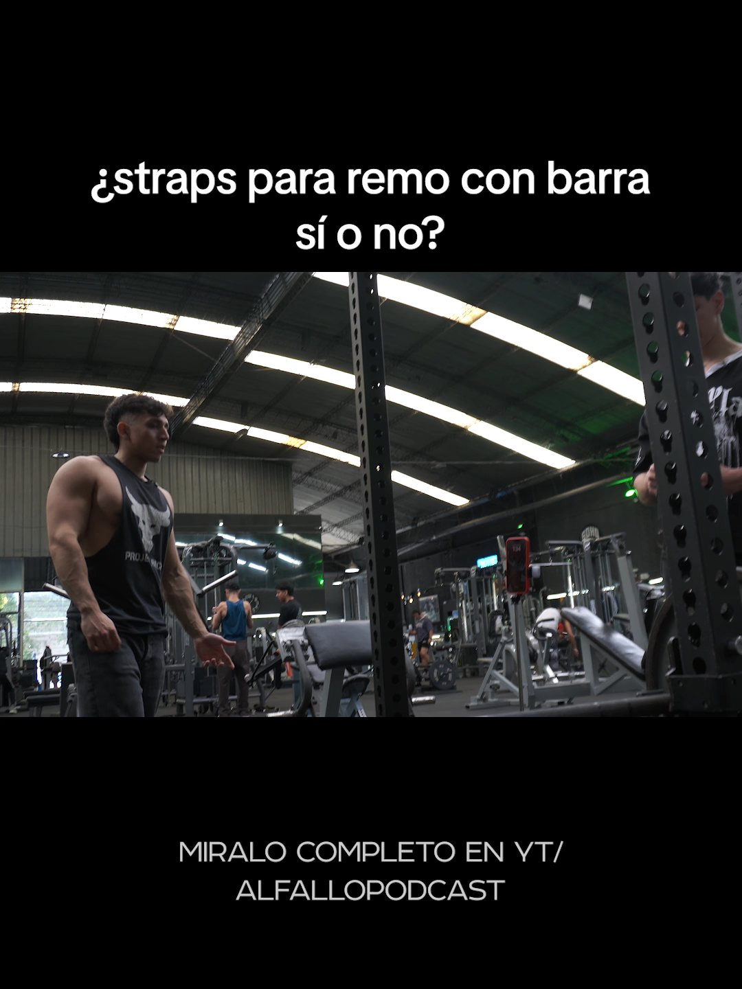 ¿straps para remo con barra sí o no? #straps #gymbros #gymrat #entrenamiento #Fitness #musculo