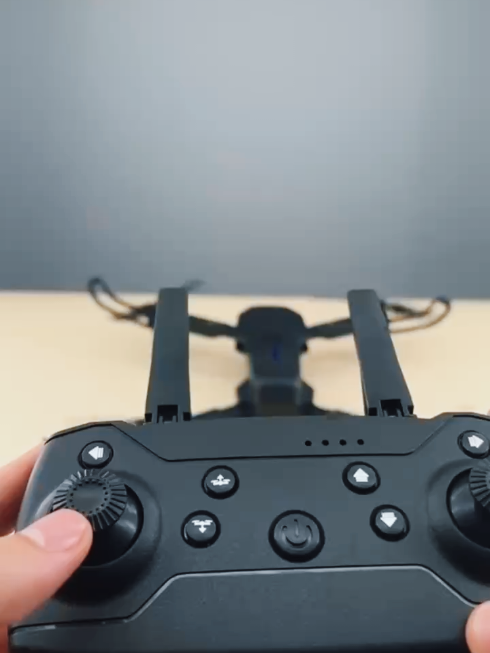 Esse DRONE é simplesmente insano 😱🔥✨ ⚠️ Não perde tempo, porque a promoção pode acabar a qualquer momento! #drone #achadinhos  #tecnologia  #dronecamera  #foryou 