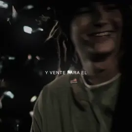 #TOMKAULITZ - у меня памяти пиздец 😀😀 :: #recommendations #tokiohotel #2000s #tomkaulitzedit 