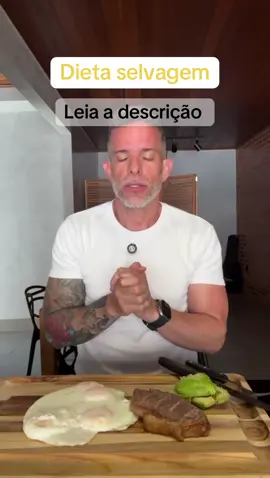 Um adepto @Jardel Bartolini  A Dieta Selvagem é o retorno às origens — carne, ovos, gordura animal, frutas e tubérculos como batata e mandioca. Sem ultraprocessados, sem açúcar, sem frescura. É o corpo voltando ao modo primitivo, onde a energia vem da gordura e a mente volta a funcionar como uma lâmina. 🔬 Base científica: – A gordura animal aumenta a produção de testosterona e hormônios anabólicos. – As proteínas de alta densidade fortalecem músculos e tecidos. – A ausência de carboidratos refinados estabiliza a insulina e reduz inflamação. – Frutas e raízes completam com micronutrientes e energia limpa. 💀 Resultado: Mais força. Mais foco. Mais vitalidade. O corpo vira uma máquina, o cérebro, um campo de guerra. #DietaSelvagem #Carnívora #AnimalBased #TestosteronaNatural