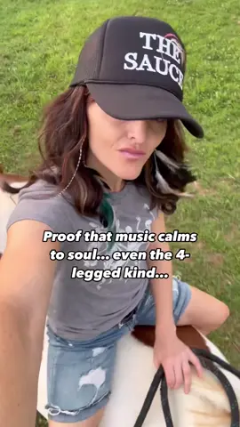 She used to be mine. #country #singer #horse 