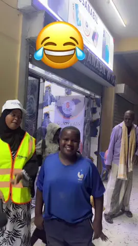 Dhameyso😂odayga ciyaar badana😂#sanabil@SANABIL #qardho🇸🇱🇸🇱🤘 