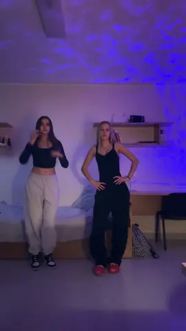 Sean Paul 😝😝#dance#duo #dancer #seanpaul #fyp 