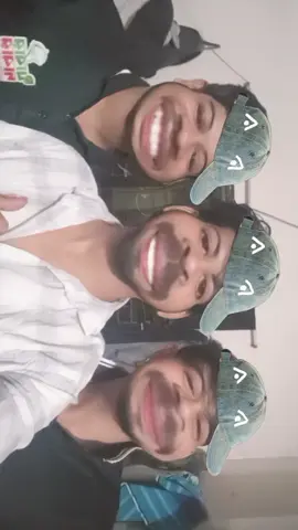 ,😀🤣😁
