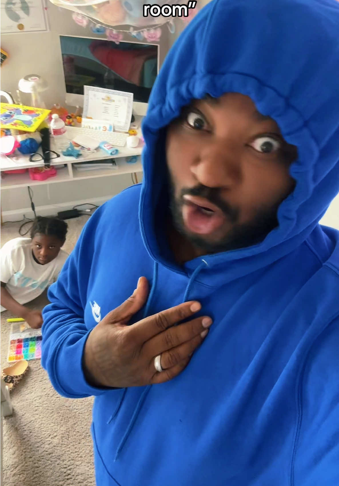 NO NO NO NO NOOO … TODAY IS CLEAN UP YA OWN SH*T DAY !!!     😭😭😭😭😭 #relatable #foryoupage #virał #foryourpage #viralvideotiktok #relationships #family #dadsoftiktok #MomsofTikTok #kids #care #blowthisup #daughter 