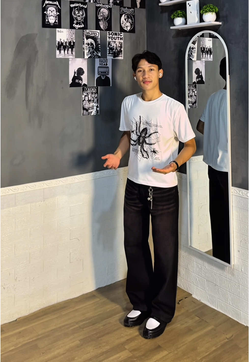 #baggyjeans #baggyoutfit #outfitideas #loosejeans 