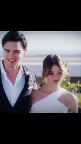 Bittiğine inanamıyorum... hayatımda izlediğim en iyi filmdi 😭🤍🥹#culpanuestra #foryou #nicolewallace #gabrielguevara #culpables (editedbyme) (tt lütfen kalite bozulmasın)