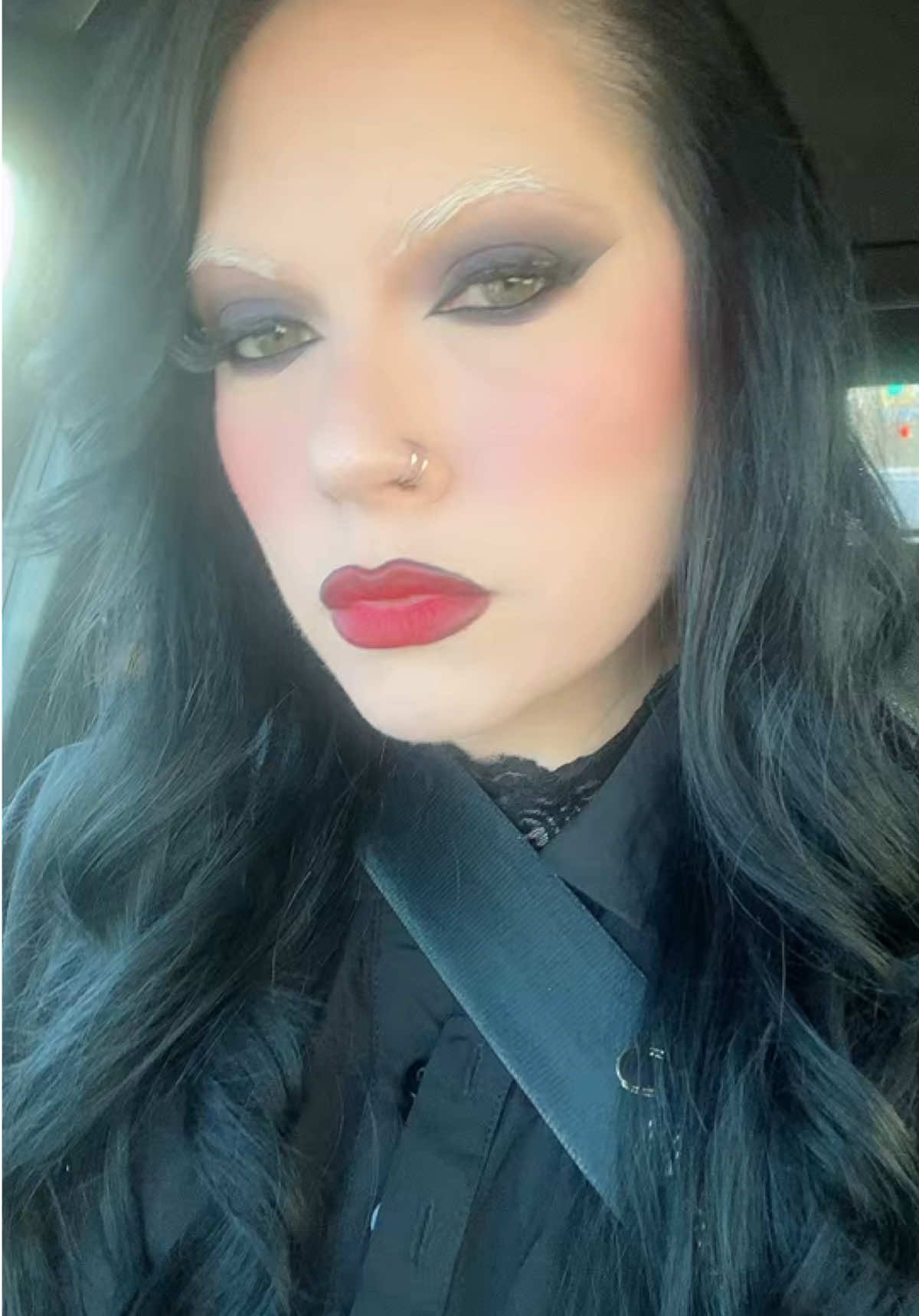 today’s look✨  #makeupoftheday #redlipstick #halloween #fyp #glam 