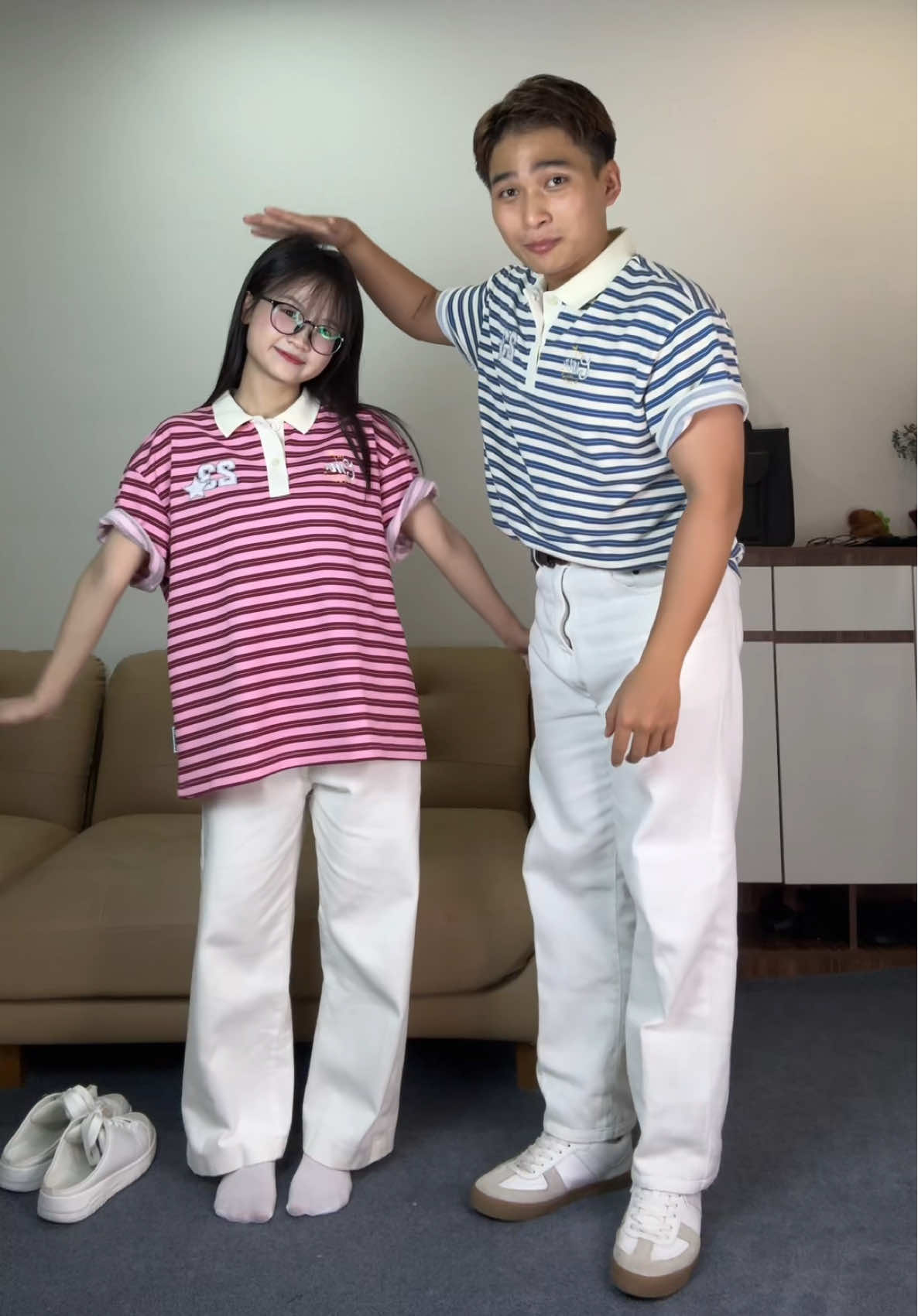 Áo polo này mặc đôi siu xinh lun couple ơi #couple #kienvabe #CEMMERY 