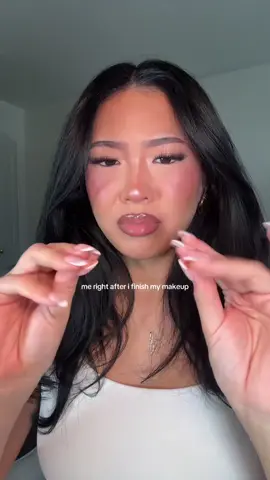 i swear i dont blend anything with my hands so why do they feel so gros??? #makeup 