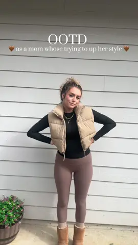 OOTD ✌🏼🤎  #OOTD #falloutfits #fallfashion #halara #momoutfit  @AUTOMET @automet_us @Halara @Halara shop 