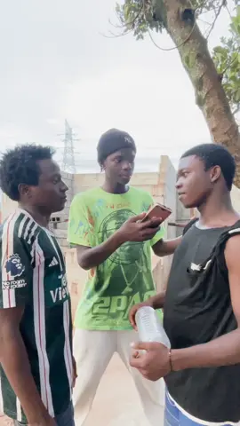 banaye #tiktokuganda🇺🇬🇺🇬🇺🇬 #fypシ゚ #foryoupage @paul V ☠️☠️💙💙💯 and @👑HUSTLE KING👑hmm@Elijah Kitaka #fypppwe dance to the world 