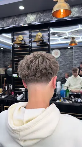 #braunschweig #eintrachtbraunschweig #taperfade #exotichairlounge #barber 